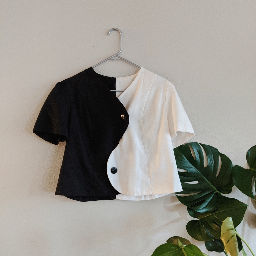 Yin Yang Linen Blouse
